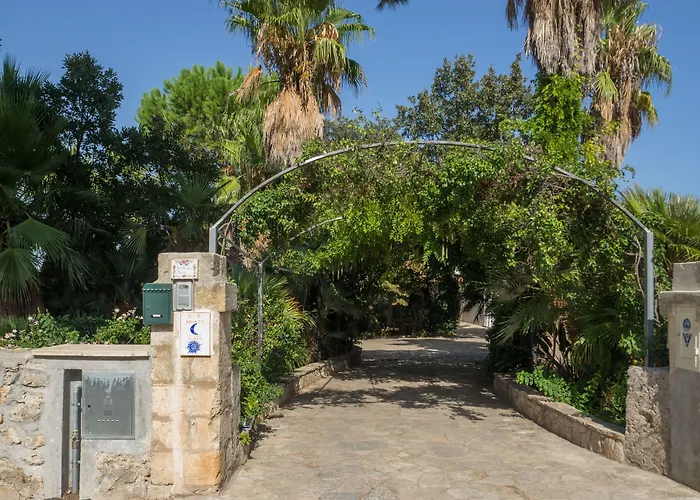 Kalinifta - Io Parto Io Arrivo Bed & Breakfast Tricase