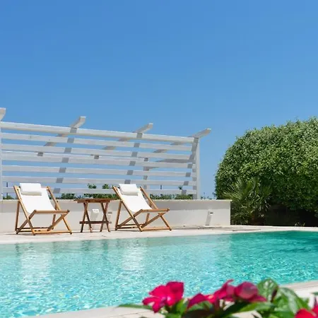 Kalinifta - Io Parto Io Arrivo Bed & Breakfast *