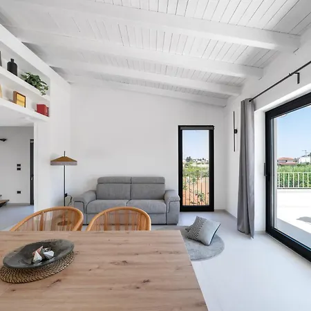 Kalinifta - Io Parto Io Arrivo Tricase