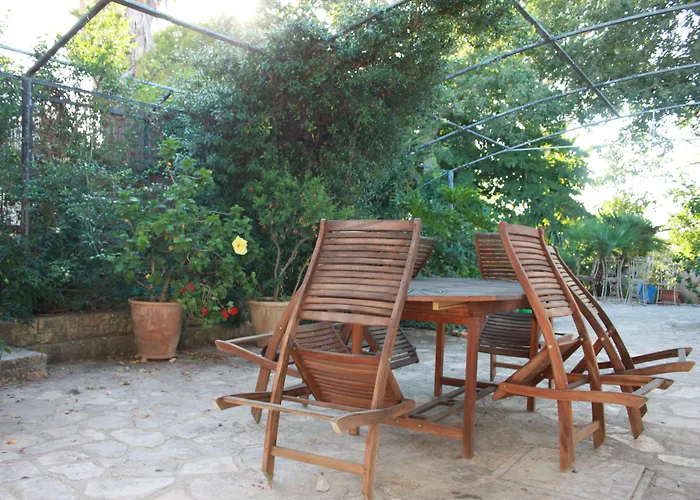 Kalinifta - Io Parto Io Arrivo Bed & Breakfast Tricase
