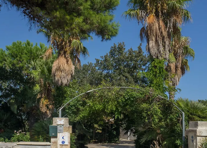 Frühstückspension Kalinifta - Io Parto Io Arrivo Tricase